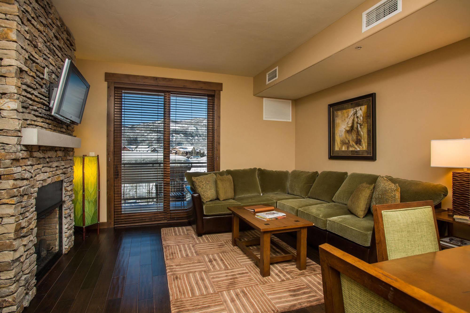Trailhead Lodge Steamboat Springs Exteriör bild