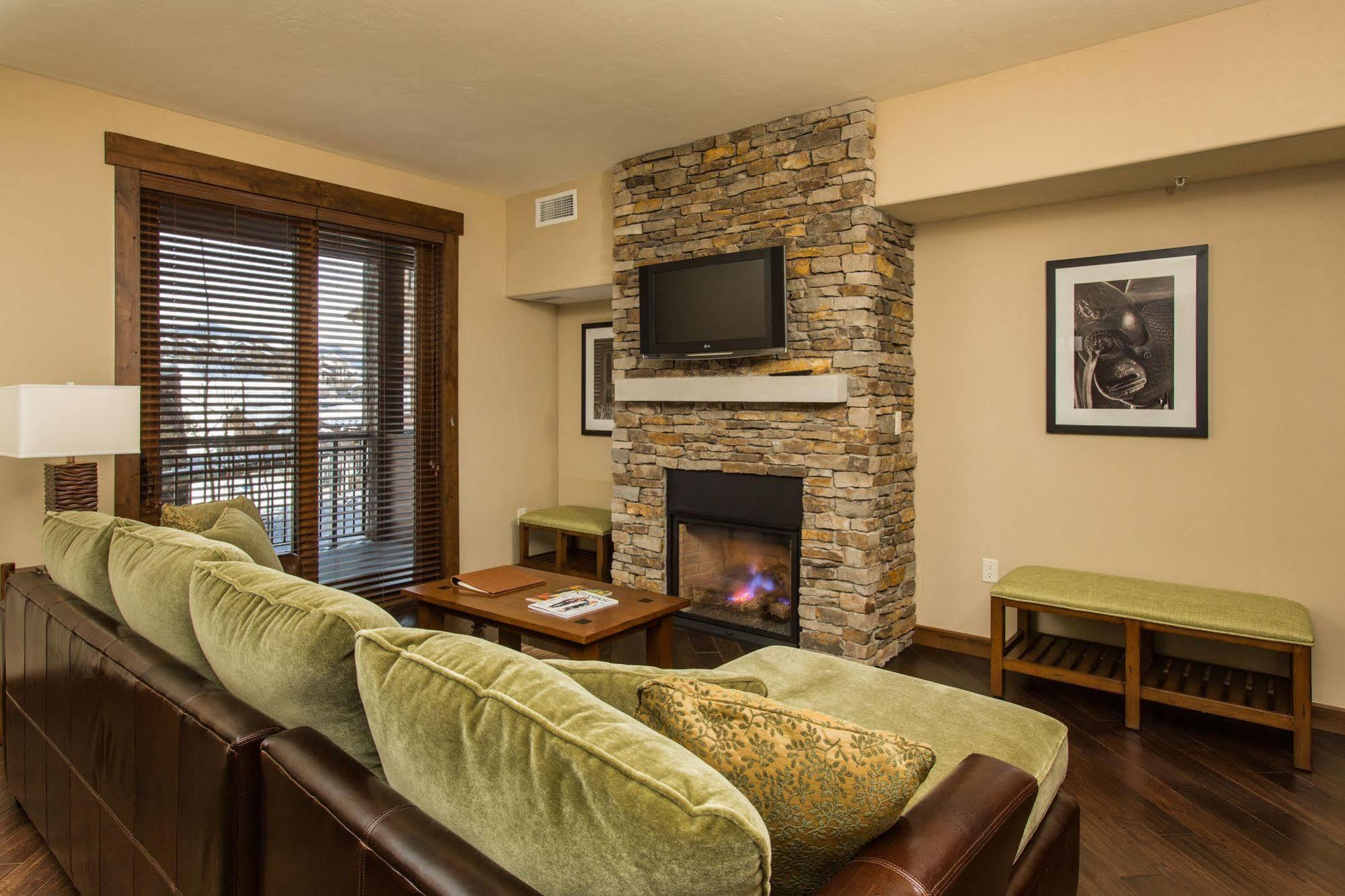 Trailhead Lodge Steamboat Springs Exteriör bild